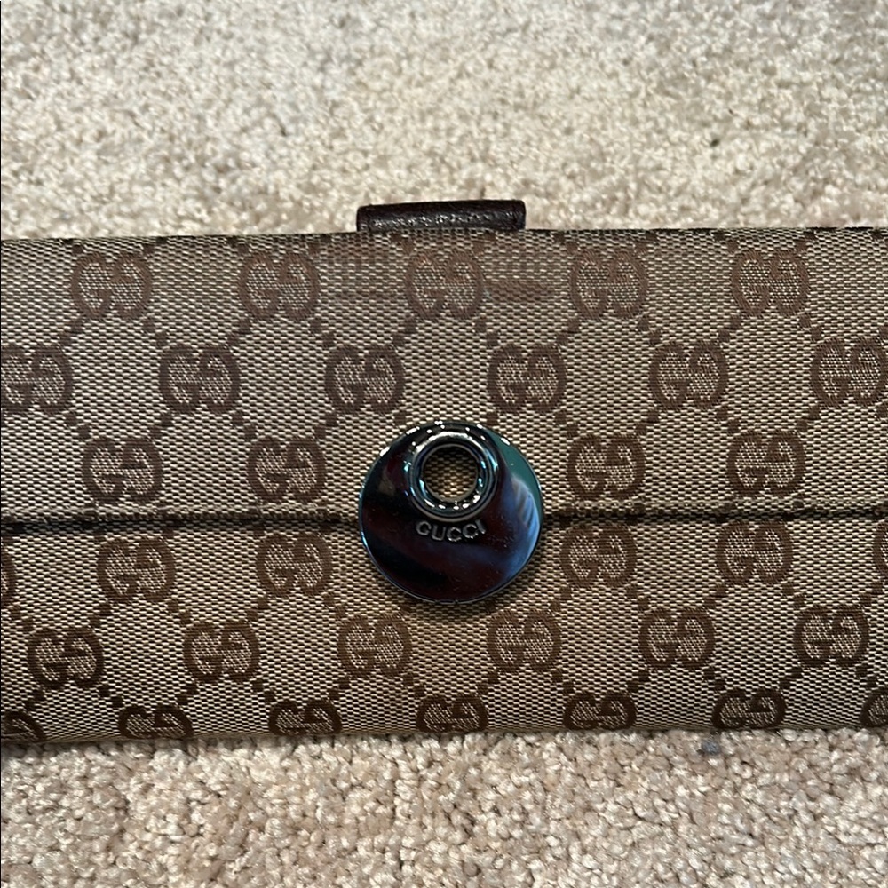 Gucci Brown wallet with Iconic Design - Picture 2 of 13